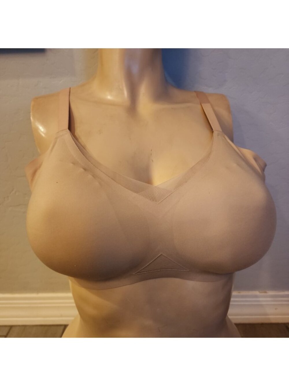Honey Love Bra Large Fits 38B 38C Nude Wireless Removable Pads